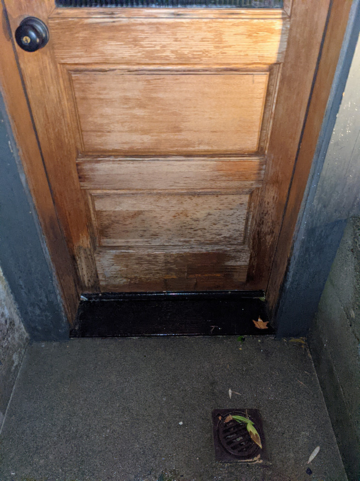 Laurelhurst Entryway Restoration