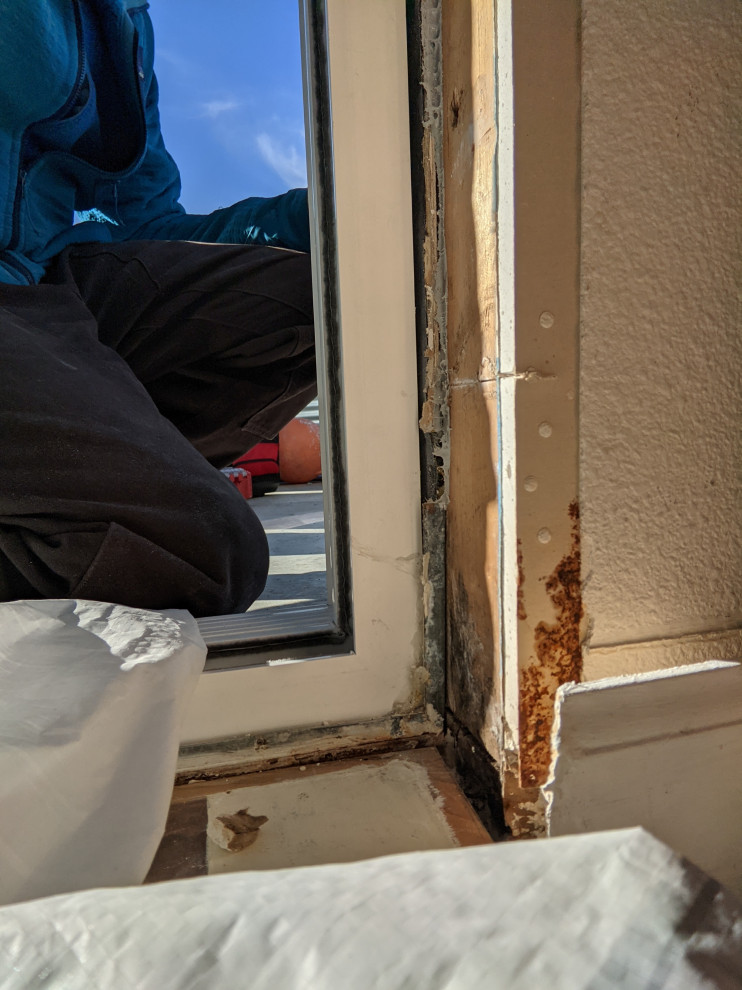 West Seattle - Sliding Door Installation and Water Intrusion Restoration